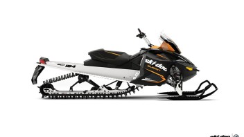 Mountain: Ski-Doo Summit (154” inches)